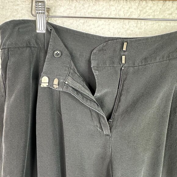 Eileen Fisher Silk Pants‎ Sz S Black Cropped Ankle Button Trousers Quiet Luxury - Picture 6 of 11